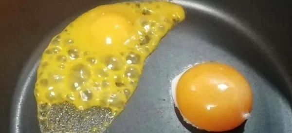 日本便利店竟用“假鸡蛋”，网友：像冒气泡的