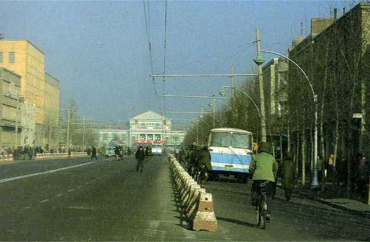 老照片：80年代的长春，这些熟悉的场景仿佛就在昨天