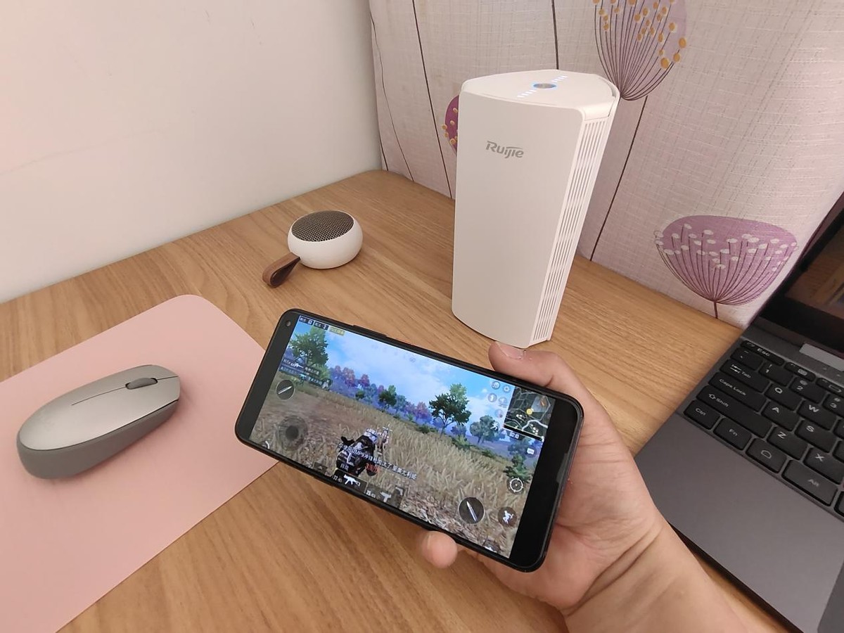 大户型轻松实现WiFi信号全覆盖，锐捷星耀M18让你畅享5G不掉队