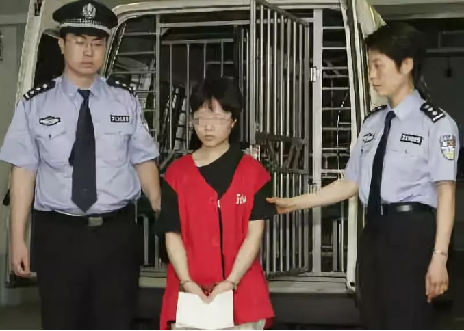 中国女留学生残忍枪杀丈夫，守尸7天后碎尸抛弃，如今将刑满释放