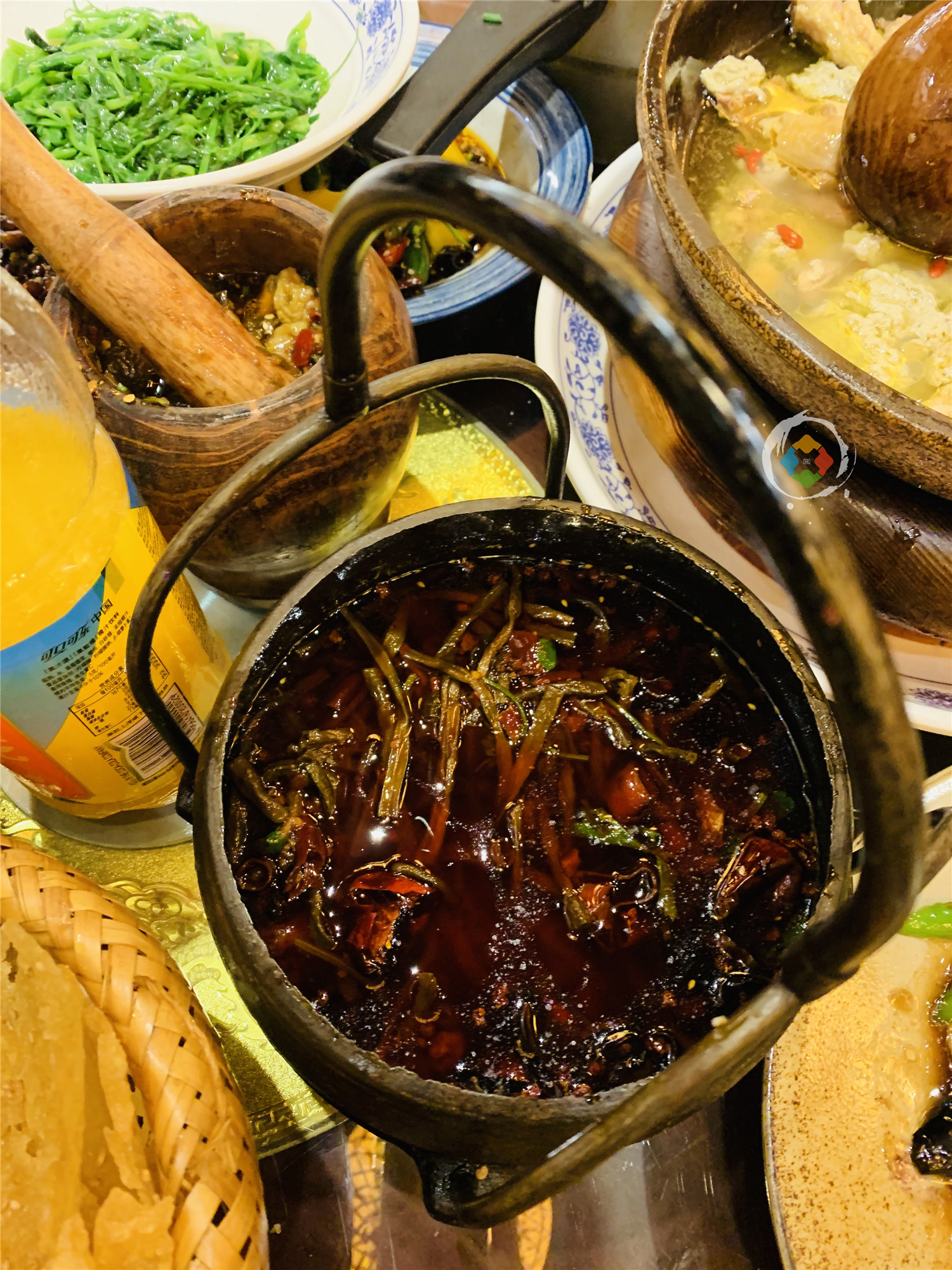 重庆人最爱吃的10家江湖菜，网红餐厅口碑差，饭粑跎不愧是老字号