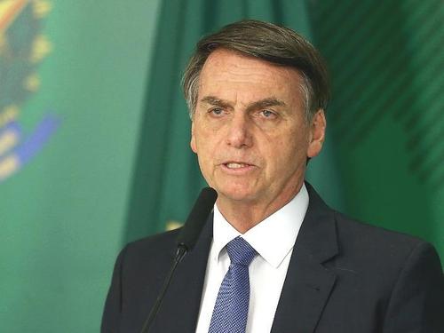 美國疫情惡化之際，疫苗又出現問題，美媒：需要世界的援助