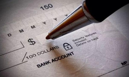 美国人口只有3.3亿，消费力却超中国“10万亿”？