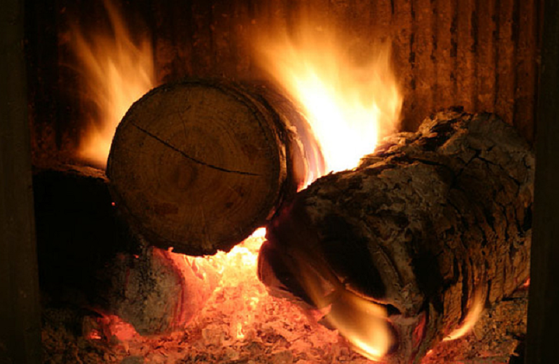 案件回顾：长春一美男子，4年杀害17名美女，妻子帮其分尸后良心发现想自杀