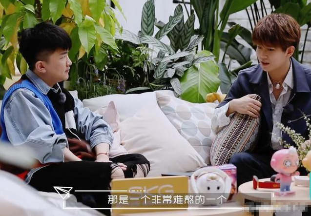 任嘉伦新综艺定档，他聊拍完第一部戏后心路，