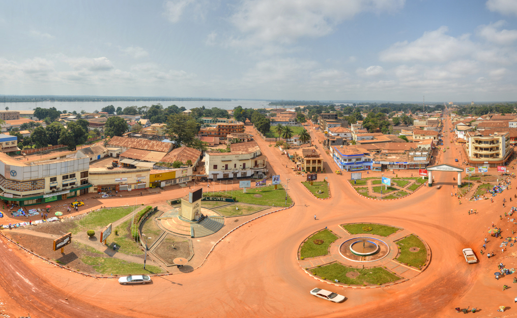 台湾少女林碧春：现代版“灰姑娘”，18岁嫁给非洲总统，结局凄凉