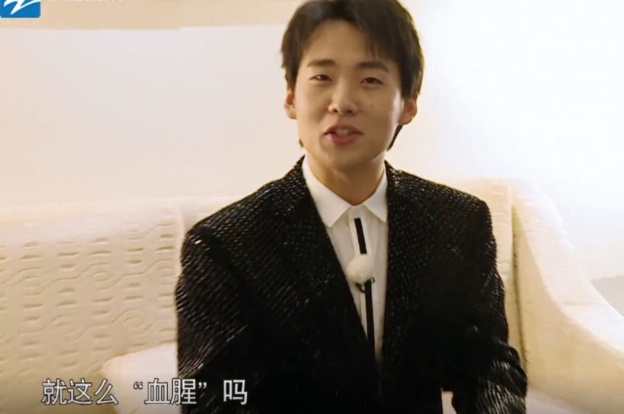 蔡徐坤首录跑男就备受争议？对沙溢的这称呼引