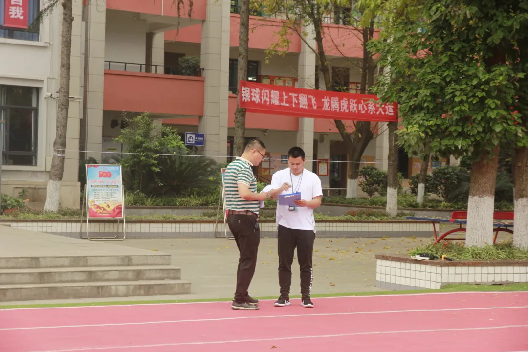 成都市金花中学地震应急疏散演练