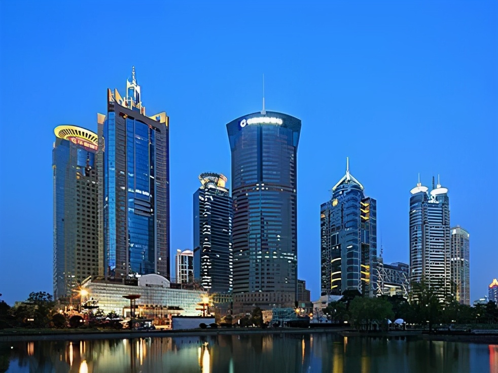 未来10年，哪些房子的升值潜力大？内行：这4类