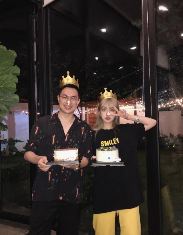 周扬青秀奢华生日礼物：周爸送百万豪宅，老佛爷御用插画师作画