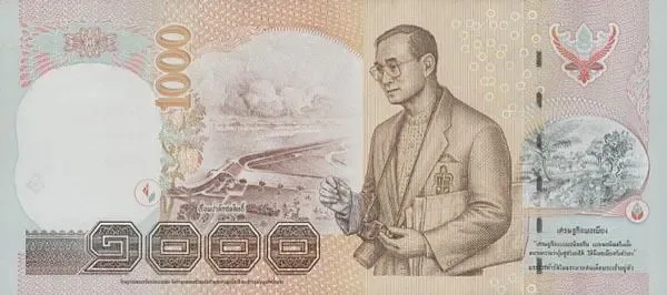 徕卡出手机了！1万多元，就是一台超薄相机加了手机功能啊