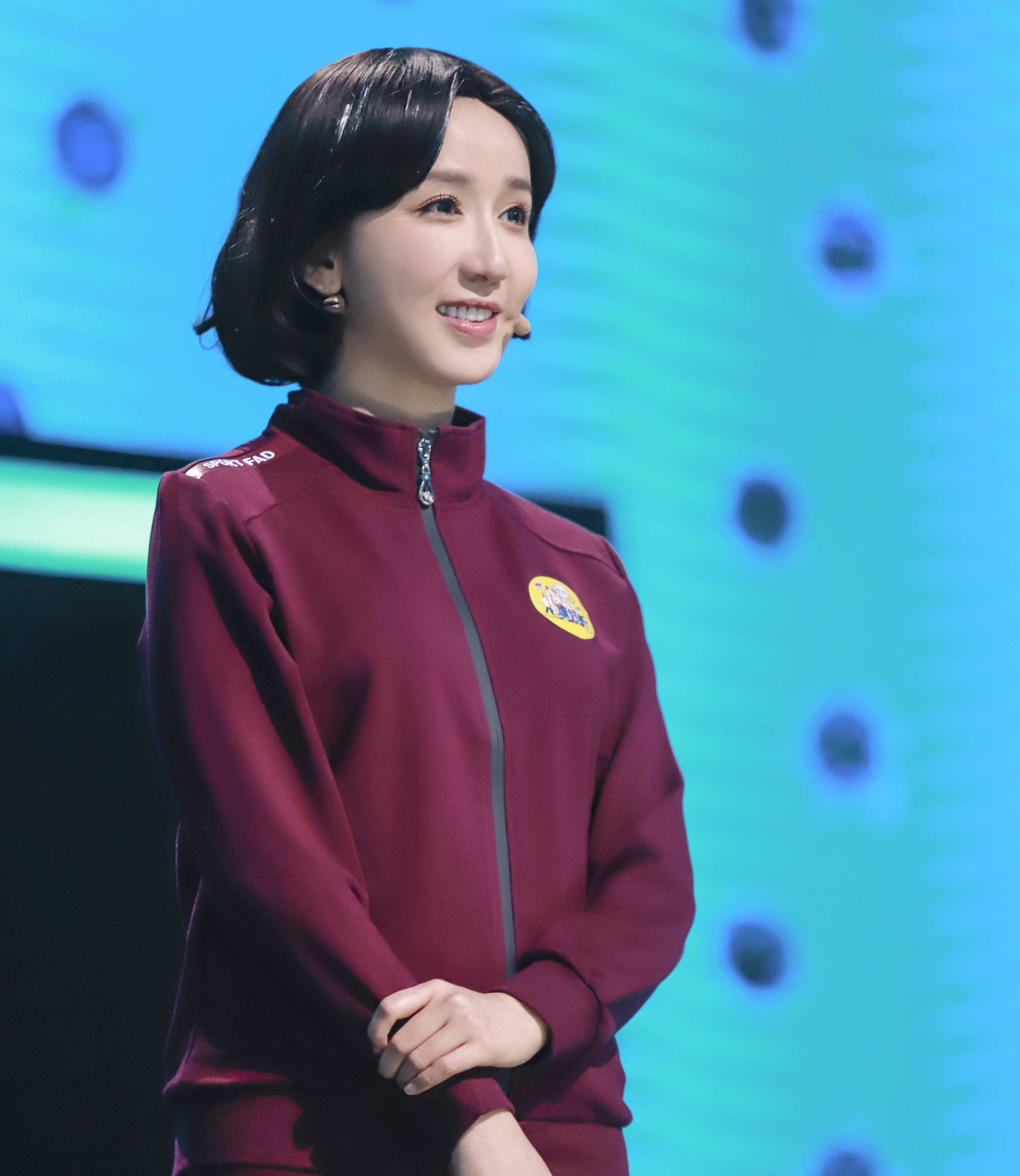 有谢娜沈腾李诞加盟，新节目《笑起来真好看》