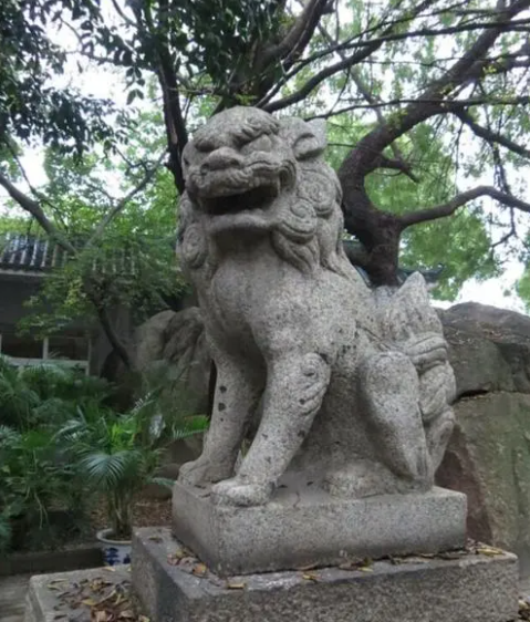 厦门一座豪华宾馆意外“走红”，日本神社改建而来，现已成小礼堂