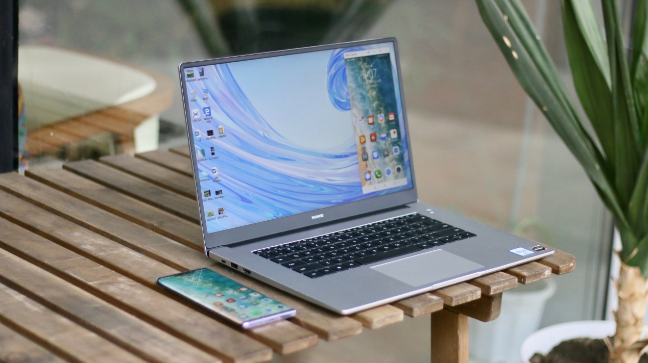 大屏幕、特性和轻巧，华为公司MateBook D 15锐龙版一次性配全