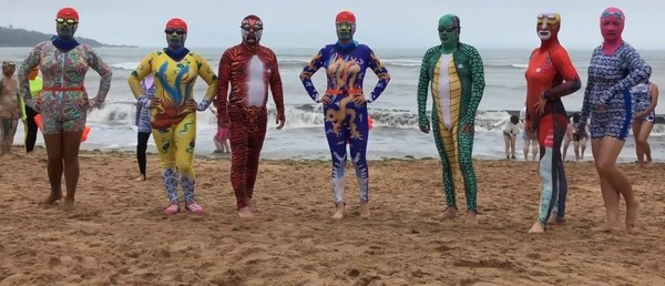 把日本黑帮干灭火的青岛大妈，究竟有多野？网