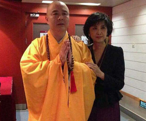 女儿国国王朱琳，苦等唐僧20多年，如今68岁的她高龄再婚无一子