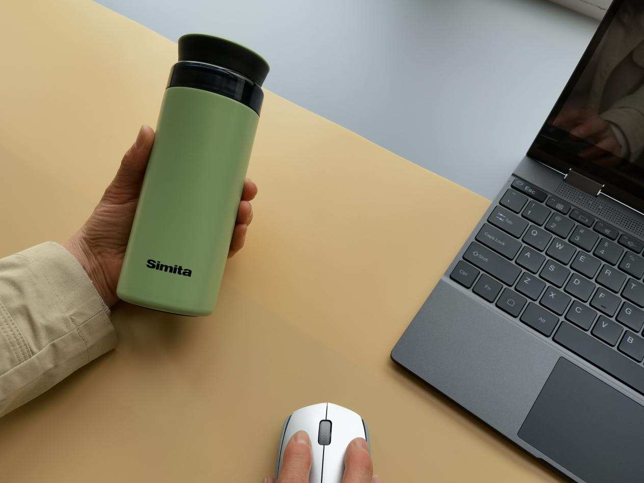 提升职场生活质感的好物推荐，健康饮水习惯从施密特保温杯开启