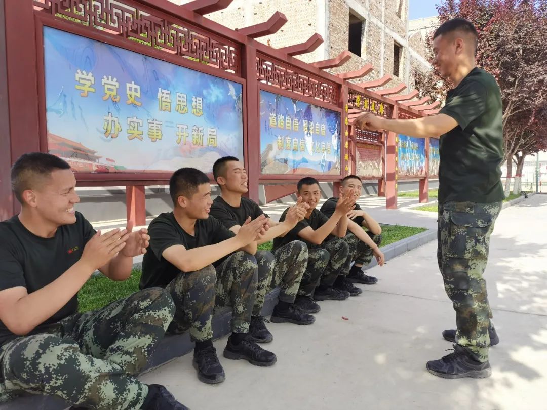 侯<a href=http://www.cngansu.cn/news/ target=_blank class=infotextkey></a>ܶ¤֧ӣߡ һܶԱ