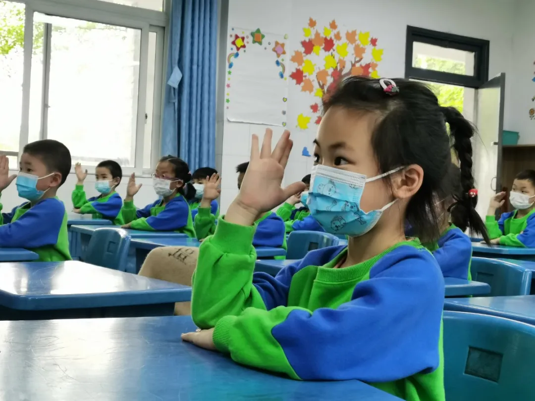 成都市双流区黄龙溪学校“准新生”体验校园生活