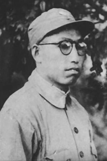 1943“假旅长”案：特务冒充我军旅长赴延安，带着无声手枪