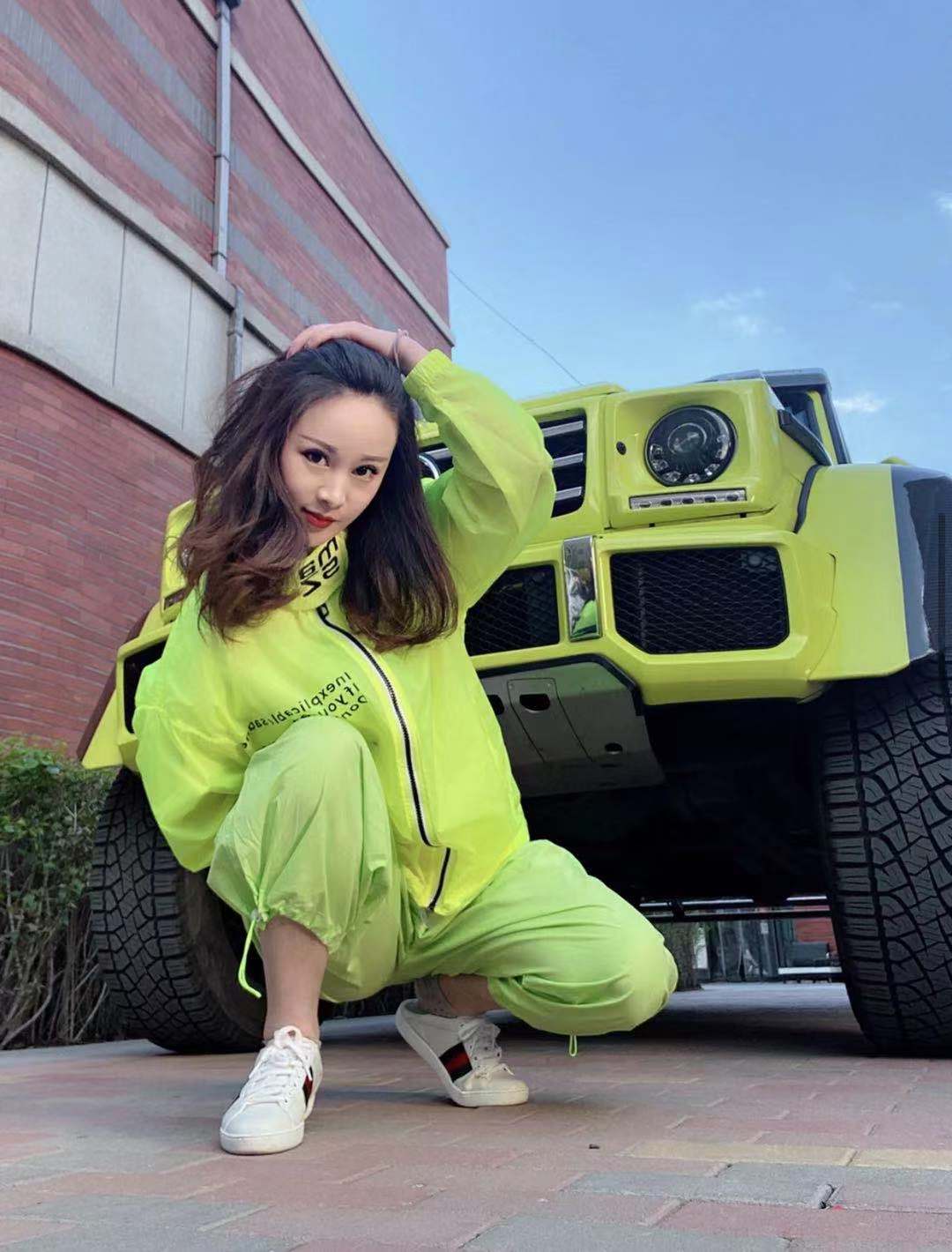 辛巴燕窝事件热度不减对此小仙女跟仙洋姐态度不一