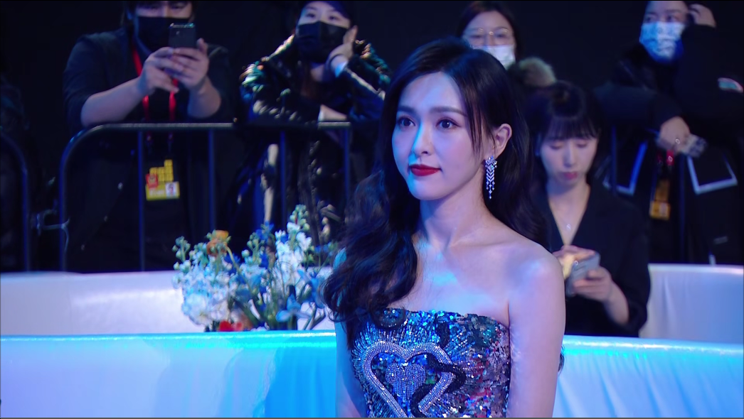 有人暗暗发糖，有人尴尬互动，星光大赏内场真