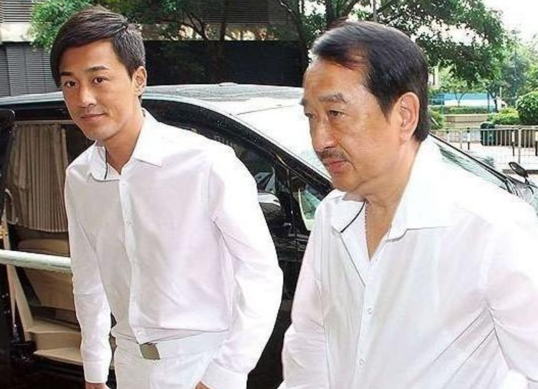 富家千金玩转娱乐圈，萧亚轩、关颖都成名了，为何姚安娜不受待见