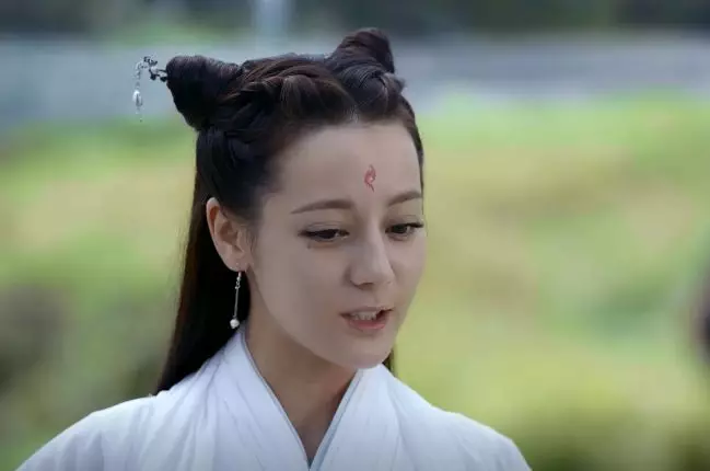 《极限挑战6》开播！迪丽热巴回归颜值下降，法