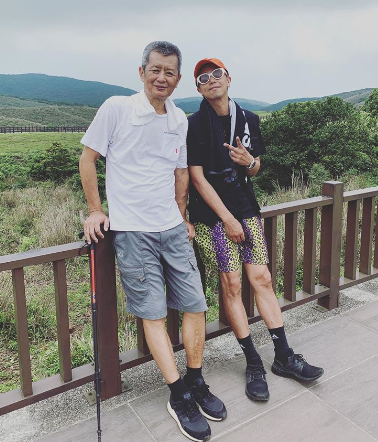 黄鸿升骤逝令人惋惜，一年前砸千万买豪宅，为孝顺爸爸背高额房贷