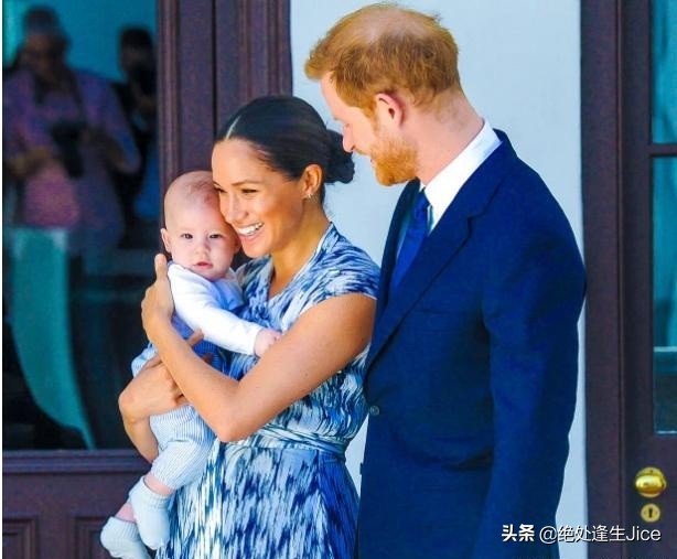 哈里梅根的第二个结婚纪念日，再看看去年的庆