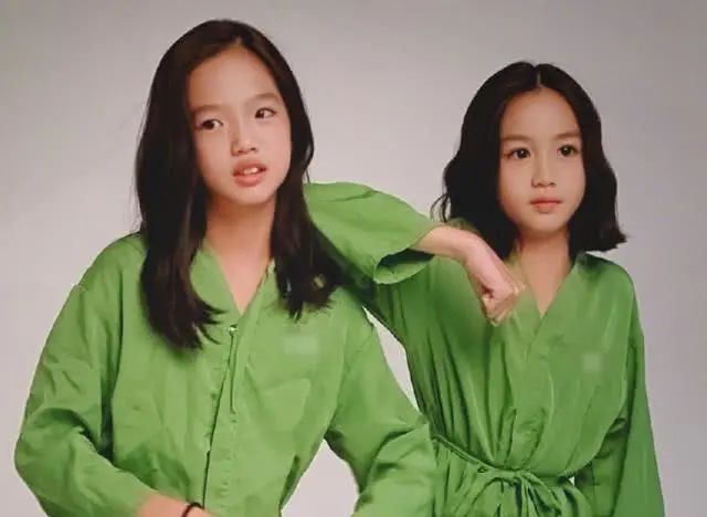 鐘麗緹二女兒逆襲成功，五官長開似超模，12歲身高赶超爸媽