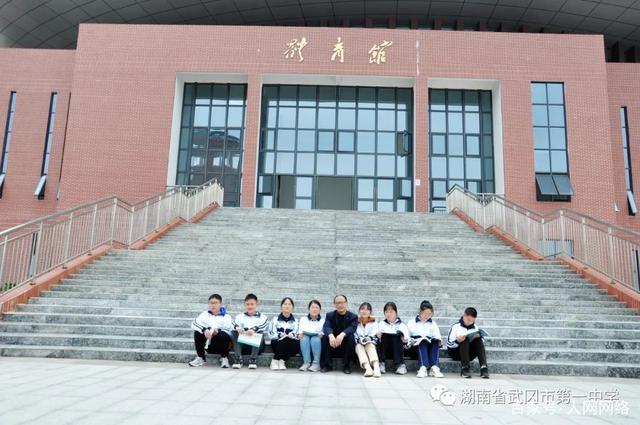 武冈一中教师王志逸:甘做勤勉奋进有追求的教育人