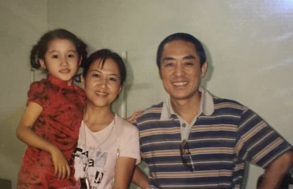 关晓彤没人敢管我了，"京圈格格"被徐静