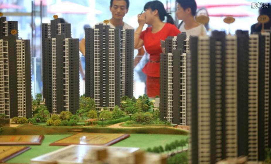 又一社会怪象出现：月工资4000，却能住上百万的房，开十几万的车