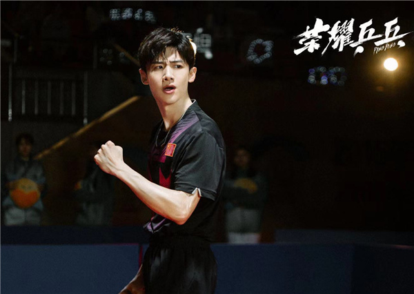 敬亭|王嘉尔回复白敬亭说我爱你 这是直接撒糖让我们磕么?