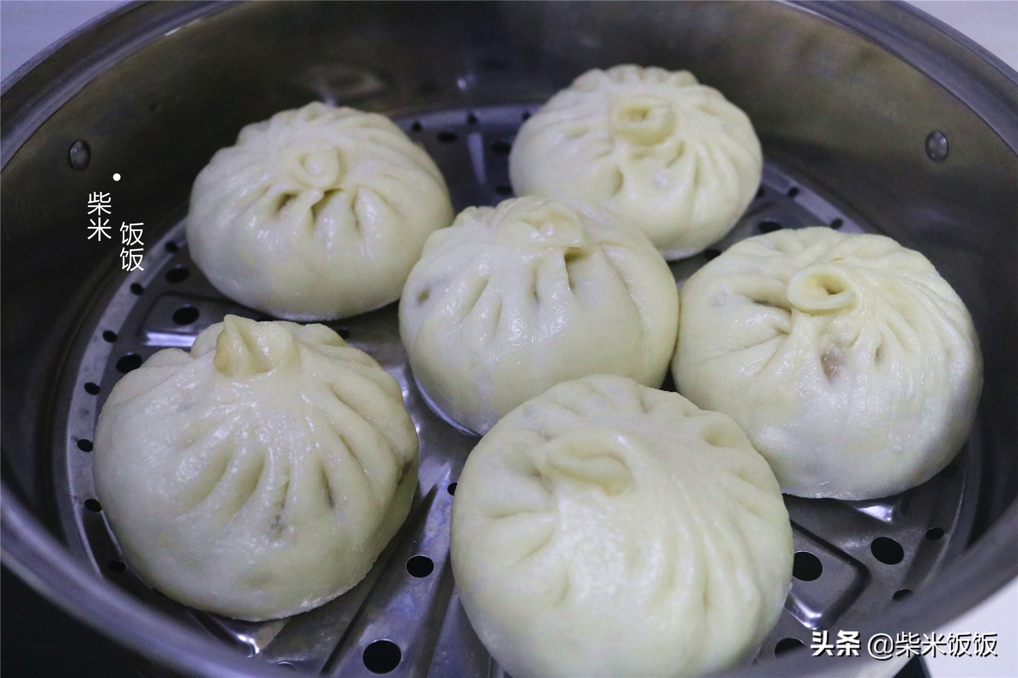 蘿蔔包子要好吃，換種方法來調餡，柔軟鮮香，美味又多汁