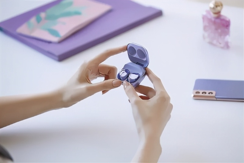 三星Galaxy Buds Pro全方位提升，千元价位真香机