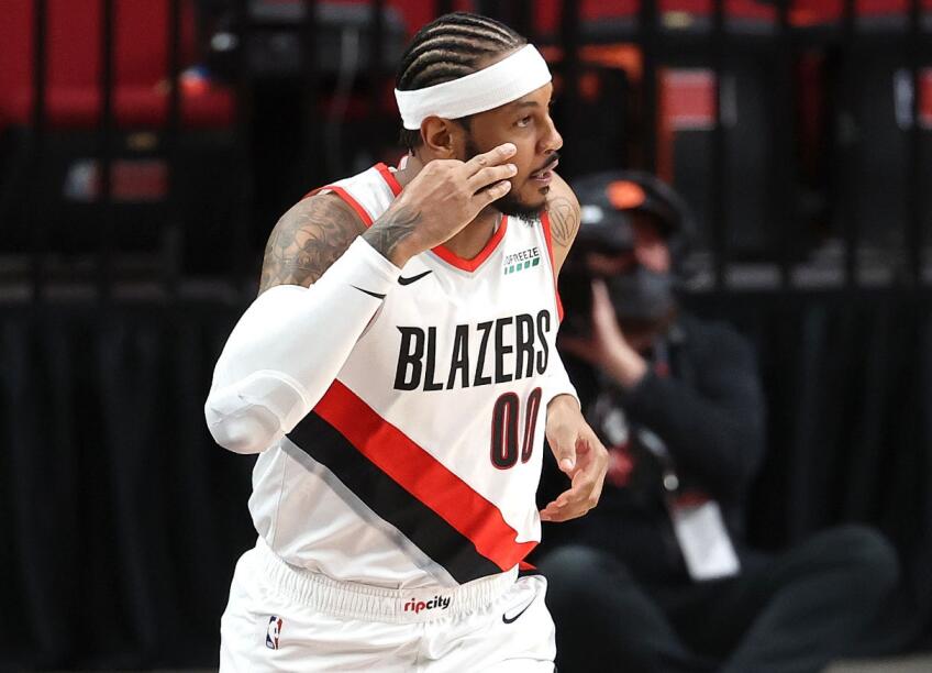 36歲甜瓜搶戲引詹皇大讚！拓荒者陣容強勢升級，新賽季有望挑戰湖人？-黑特籃球-NBA新聞影音圖片分享社區