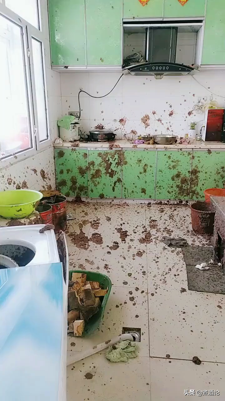 The woman swings stuffing of sweetened bean taste with washing machine, the spot ins disorder one piece, netizen: Still thinking is toilet blast