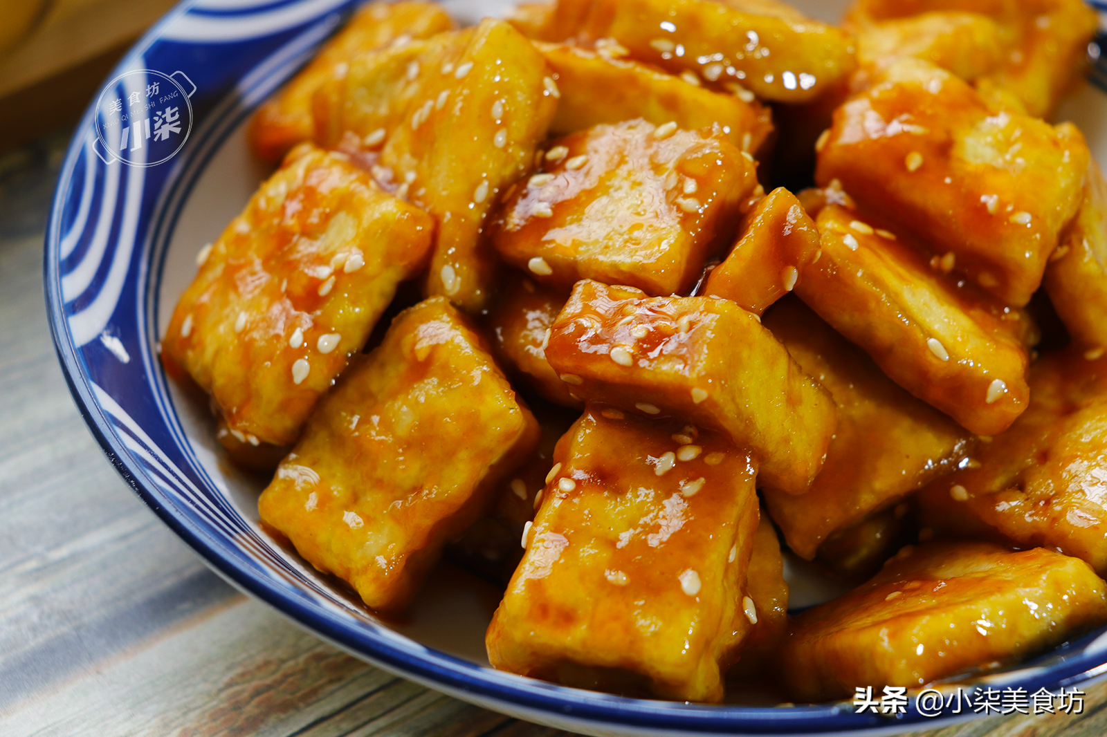 豆腐這樣做太香了，我家隔三差五就要吃，拿排骨都不換，做法簡單