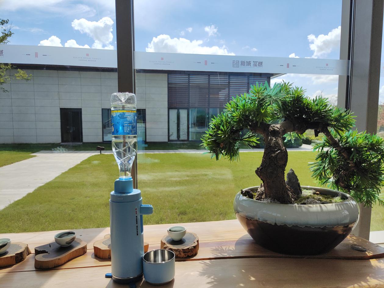 解锁更多使用场景——浩诗便携式饮水机，居家、旅游、办公皆相宜