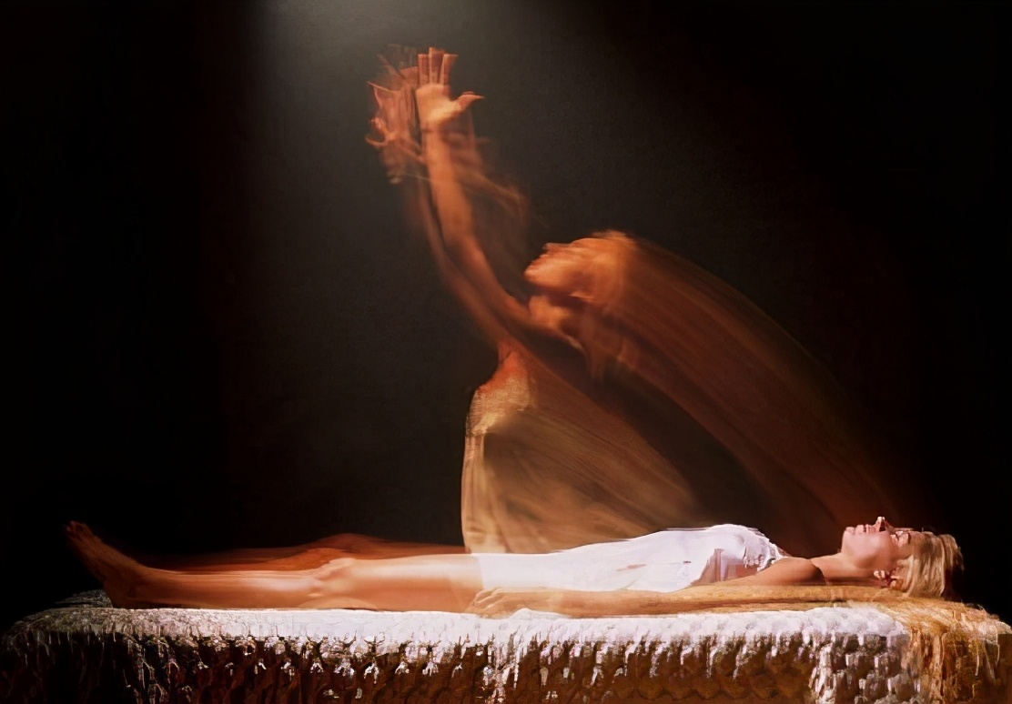 人們在生命的最後會看見什麽？科學家坦言，這四個細思極恐的真相