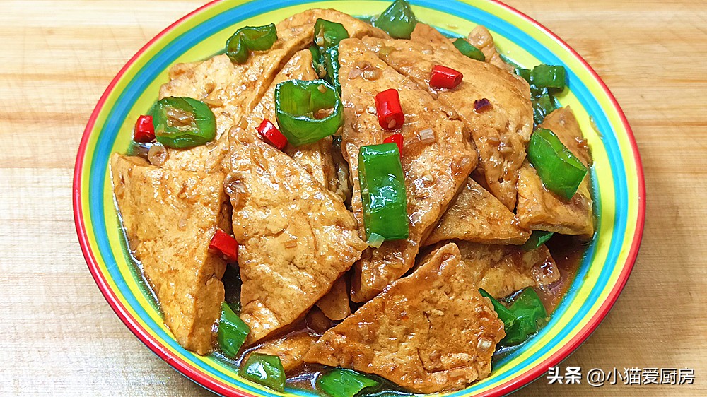 “家常燒豆腐”這樣做簡單省事又好吃，鮮香滑嫩特別入味下飯解饞