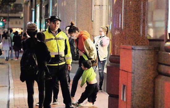 应采儿官宣二胎：她把Jasper教得这么好，全靠这9条家规