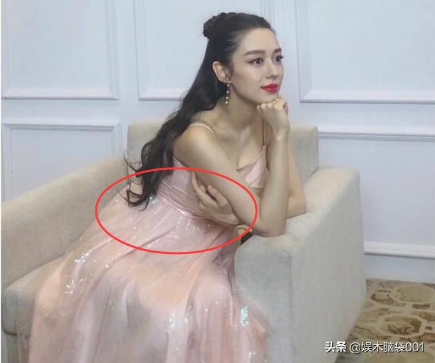 郎朗老婆晒怀孕七月美照，却引发网友热议：孕