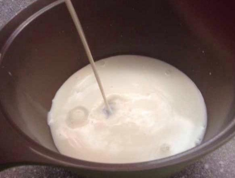 A milk 3 spoon are amylaceous, strawberry Xiaofang is fresh and tender and icy, can become a success, the family is necessary