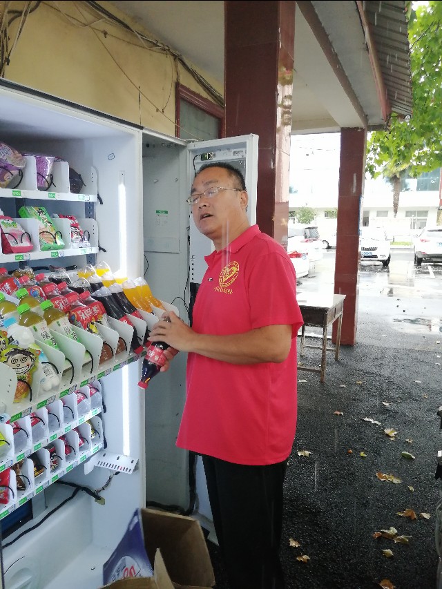 风雨中的坚守