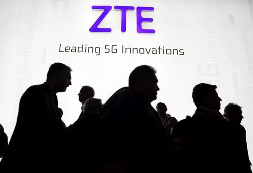 zte中兴公布全世界第一款屏下摄像手机，距“zte中兴”，多远？