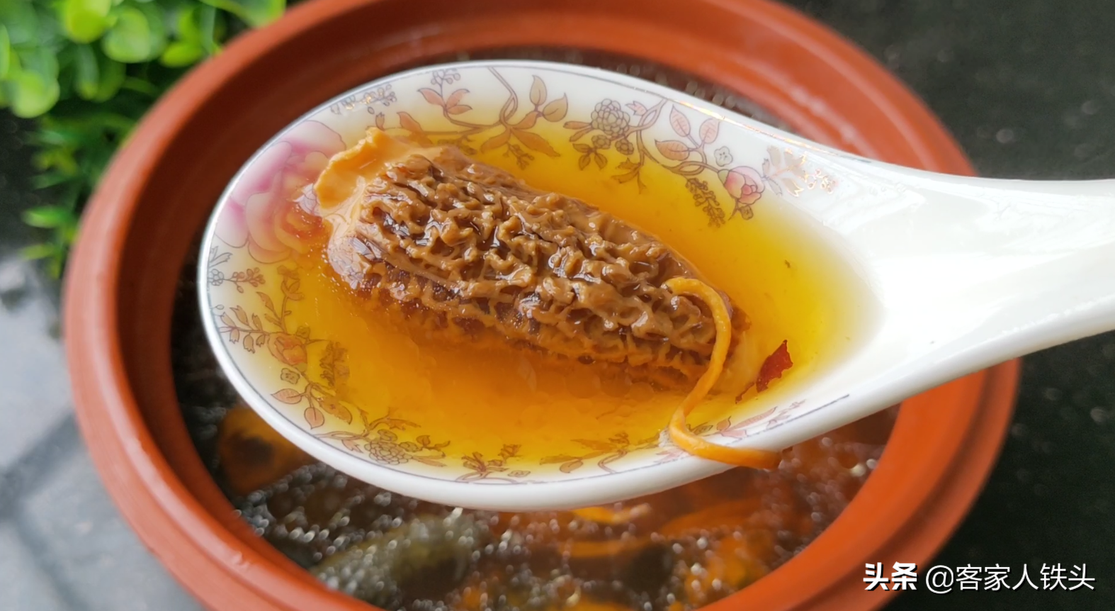 廣東人燉湯就是好喝，冬季這樣燉一鍋好喝溫補，常喝還增強免疫力