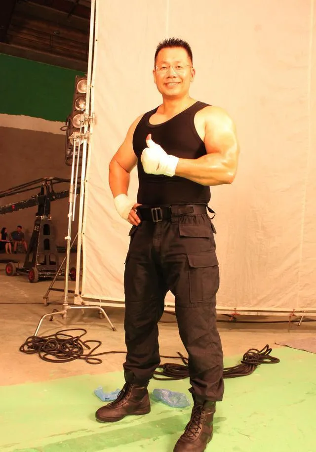 好家伙北京这位44岁公安局长的身材火了